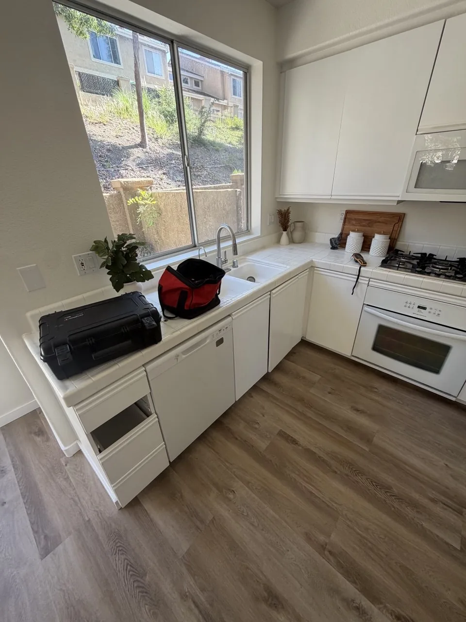 Mira Mesa kitchen that looks normal on inspection day
